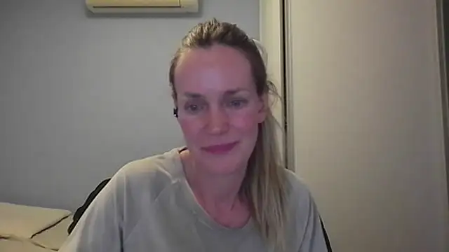 Annylove1 online show from 21, 11, 2025