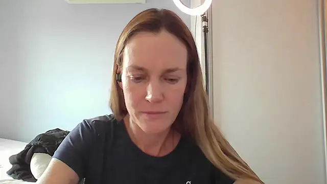 Annylove1 online show from 5, 12, 2025