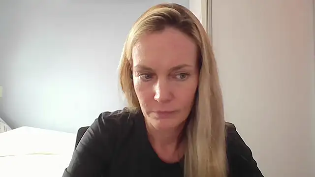 Snapshot of Annylove1 chatting on 11, 2, 2026 Annylove1 online show from 11, 2, 2026