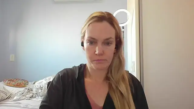 Snapshot of Annylove1 chatting on 2, 3, 2026 Annylove1 online show from 2, 3, 2026