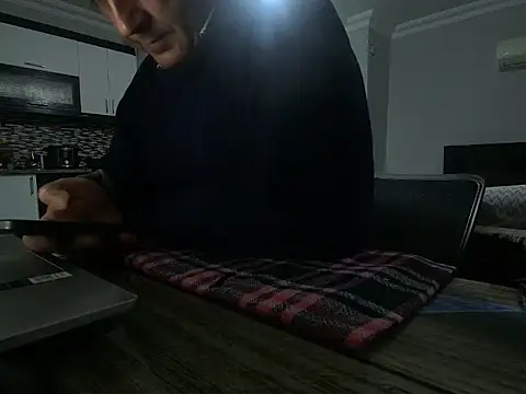 Snapshot of ALPHANDRE chatting on 23, 3, 2026 ALPHANDRE online show from 23, 3, 2026