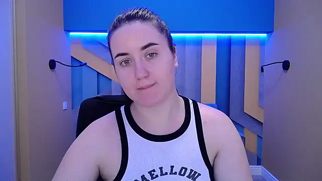 Roxie Bradley online show from 22, 12, 2024