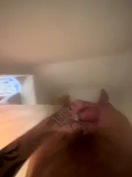 Snapshot of ThatTattooedGuy chatting on 6, 1, 2026 ThatTattooedGuy online show from 6, 1, 2026