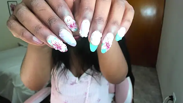 charlott7 online show from 1, 2, 2026