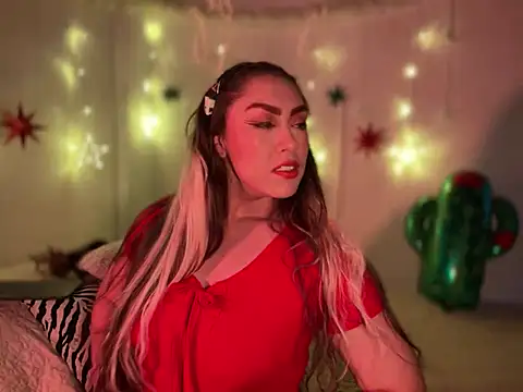 Snapshot of Im_sophiie chatting on 5, 12, 2024 Im sophiie online show from 5, 12, 2024