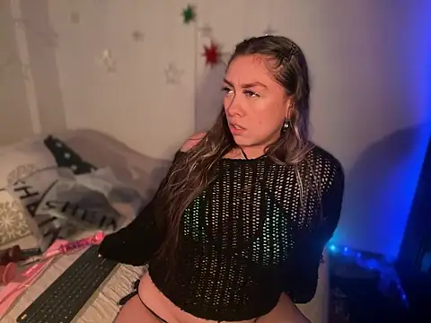 Snapshot of Im_sophiie chatting on 4, 1, 2025 Im sophiie online show from 4, 1, 2025