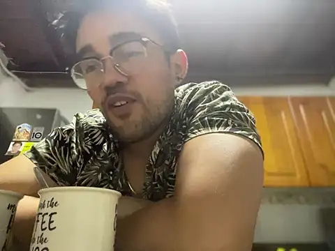 Snapshot of Im_sophiie chatting on 19, 1, 2025 Im sophiie online show from 19, 1, 2025