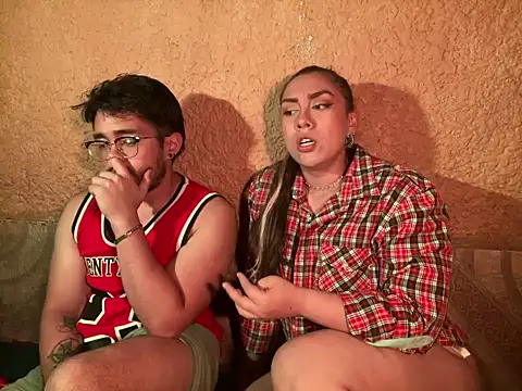 Snapshot of Im_sophiie chatting on 1, 2, 2025 Im sophiie online show from 1, 2, 2025