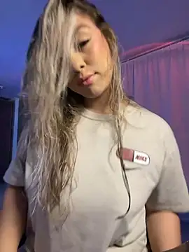 Snapshot of Im_sophiie chatting on 26, 9, 2025 Im sophiie online show from 26, 9, 2025