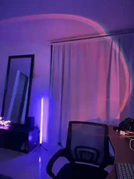 Snapshot of Im_sophiie chatting on 11, 10, 2025 Im sophiie online show from 11, 10, 2025