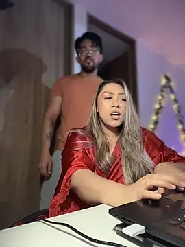 Snapshot of Im_sophiie chatting on 2, 12, 2025 Im sophiie online show from 2, 12, 2025