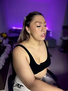 Snapshot of Im_sophiie chatting on 15, 1, 2026 Im sophiie online show from 15, 1, 2026