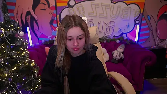 Snapshot of Lili_Danger chatting on 28, 12, 2024 Lili Danger online show from 28, 12, 2024