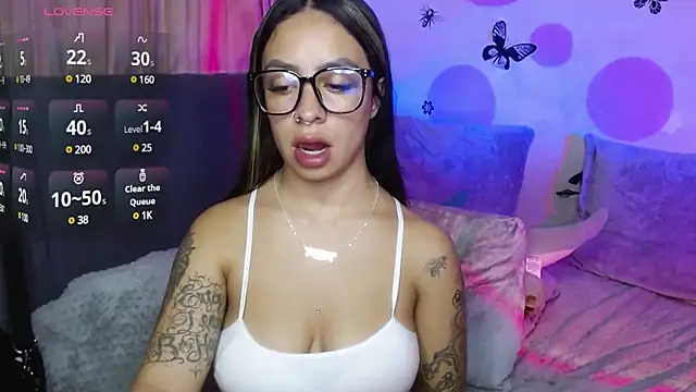 Snapshot of Cata_cortes chatting on 21, 2, 2025 Cata cortes online show from 21, 2, 2025