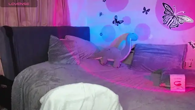 Cata cortes online show from 25, 2, 2025