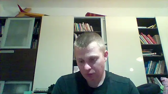 Matttthees online show from 9, 4, 2026