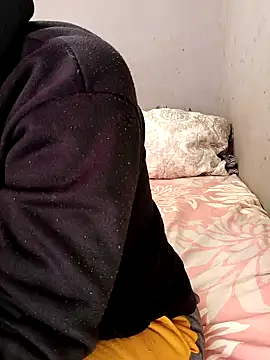 BeejayLoverxx online show from 21, 10, 2025