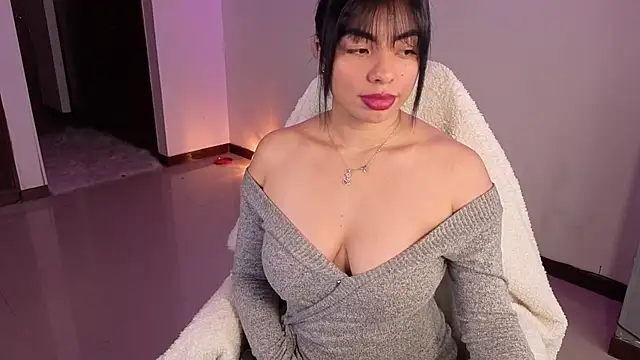 Miaparkerss  online show from 7, 3, 2026