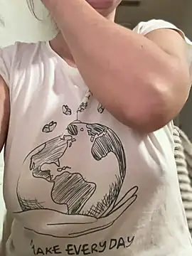 sweetmystery1 online show from 15, 2, 2025