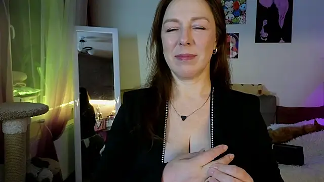 Snapshot of vanessawis_ chatting on 6, 12, 2024 vanessawis online show from 6, 12, 2024