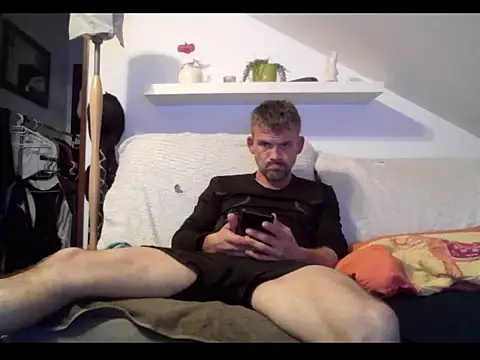 Cambitchboy online show from 29, 3, 2026