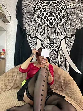 Boonny Boo01 online show from 17, 4, 2026