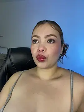 Snapshot of Liza_1 chatting on 11, 11, 2025 Liza 1 online show from 11, 11, 2025