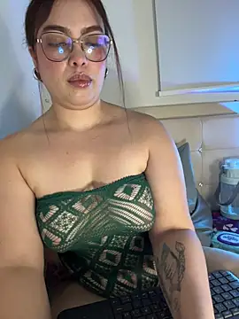 Snapshot of Liza_1 chatting on 5, 5, 2026 Liza 1 online show from 5, 5, 2026