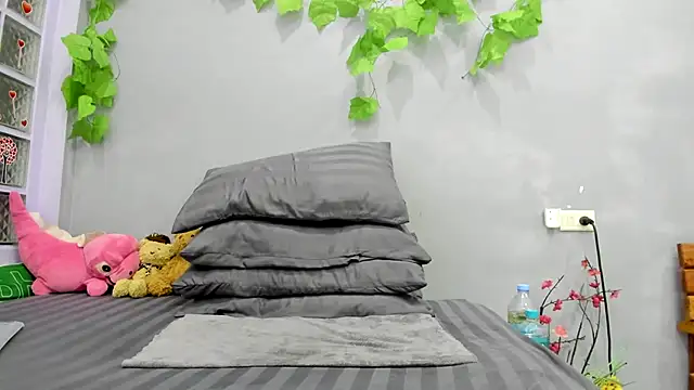 loveley jenny online show from 27, 2, 2026