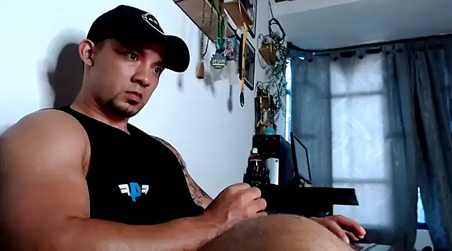 Snapshot of SimonRoberth chatting on 15, 1, 2025 SimonRoberth online show from 15, 1, 2025