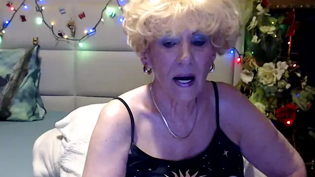 HappyWomanOn online show from 5, 6, 2026