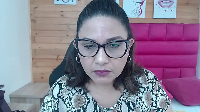 Katha Marck online show from 5, 12, 2024