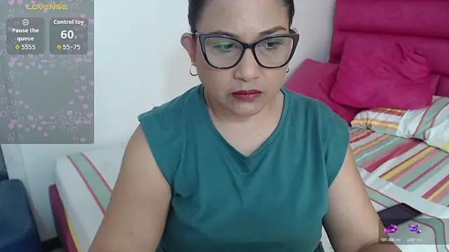 Snapshot of Katha_Marck chatting on 18, 7, 2026 Katha Marck online show from 18, 7, 2026