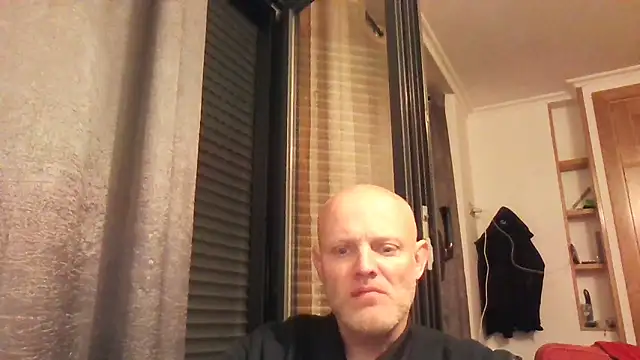 Snapshot of davigochi77bcn chatting on 17, 1, 2025 davigochi77bcn online show from 17, 1, 2025