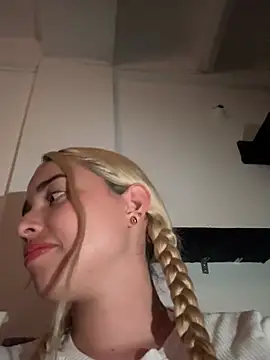 Irisweet  online show from 9, 2, 2025