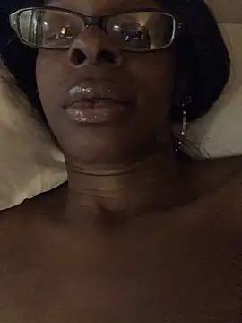 Jasmine FullsShine online show from 11, 11, 2025