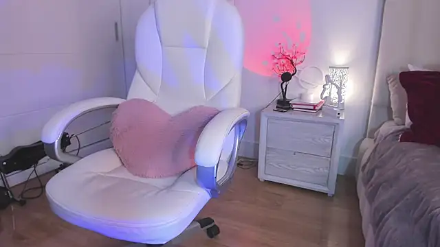 Snapshot of Daniela_Miller_ chatting on 11, 3, 2025 Daniela Miller online show from 11, 3, 2025