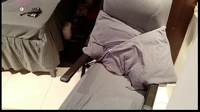 Snapshot of Canto-Dvng chatting on 20, 2, 2025 Canto-Dvng online show from 20, 2, 2025