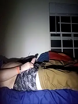 Snapshot of 29liquid1989 chatting on 13, 4, 2026 29liquid1989 online show from 13, 4, 2026