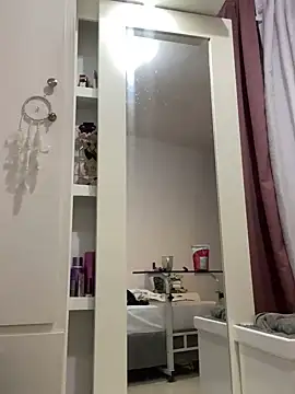 Kataliina online show from 18, 2, 2025