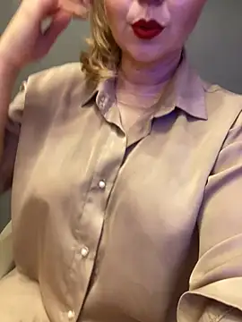 Snapshot of Cute_sun chatting on 8, 1, 2025 Cute sun online show from 8, 1, 2025