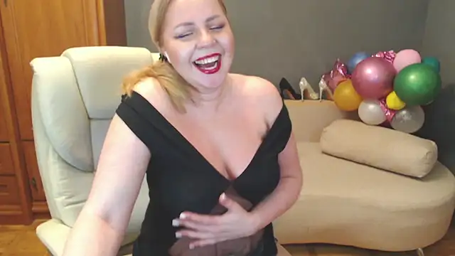 Snapshot of Cute_sun chatting on 19, 3, 2025 Cute sun online show from 19, 3, 2025