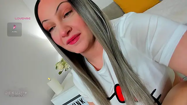 Snapshot of KVerunce chatting on 29, 1, 2025 KVerunce online show from 29, 1, 2025