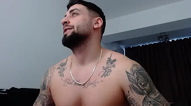 Snapshot of _DylanGreen chatting on 22, 2, 2025 DylanGreen online show from 22, 2, 2025