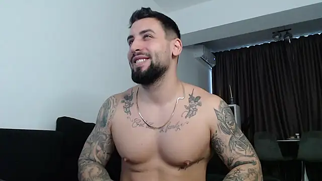 Snapshot of _DylanGreen chatting on 11, 11, 2025 DylanGreen online show from 11, 11, 2025