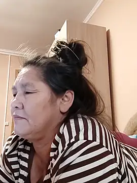 Zulfiya Bruce online show from 20, 10, 2025