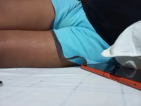 Snapshot of C4RL170S chatting on 8, 4, 2026 C4RL170S online show from 8, 4, 2026