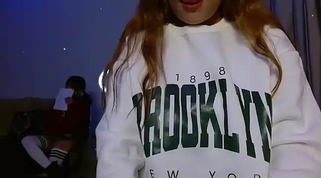 Snapshot of 3littleschoolteens chatting on 27, 2, 2025 3littleschoolteens online show from 27, 2, 2025