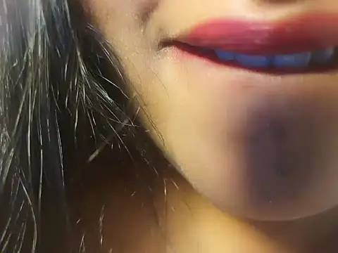 Snapshot of Savithri9 chatting on 22, 11, 2025 Savithri9 online show from 22, 11, 2025