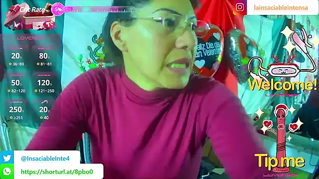 LaInsaciableIntensa online show from 21, 2, 2025